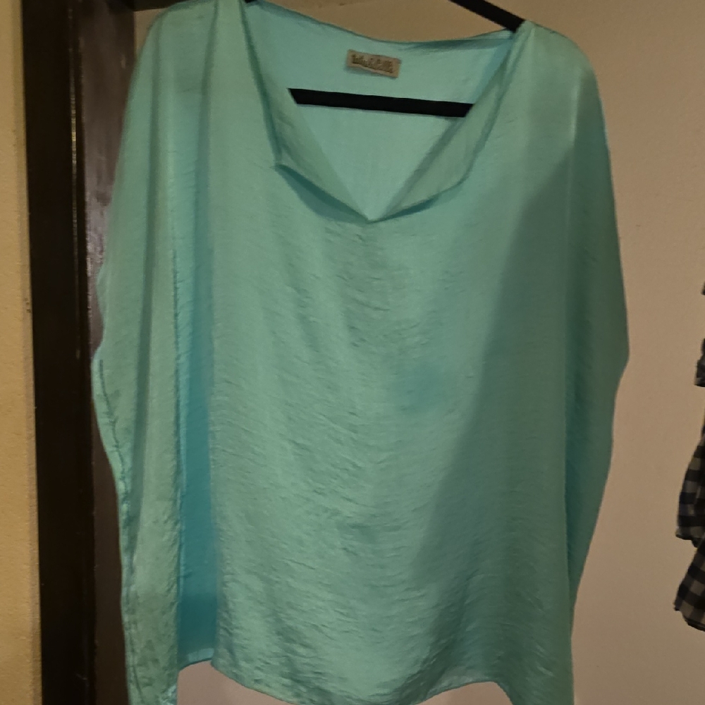 Kasper Aqua Satin V-Neck Dolman Tunic